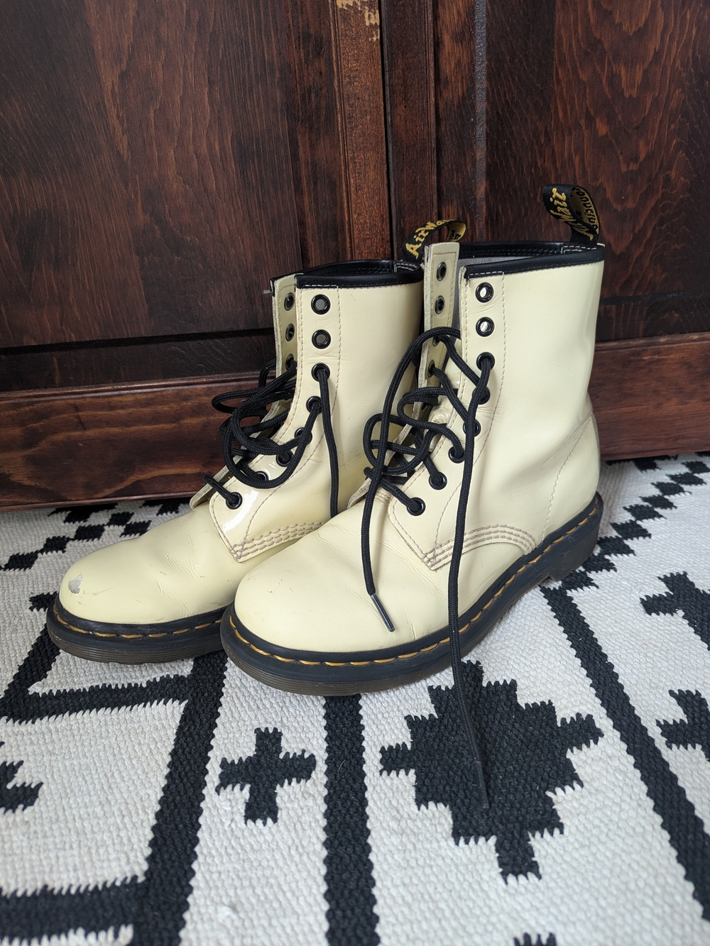 Dr. Martens - Buttery Cream Lace-Up Combat Boots